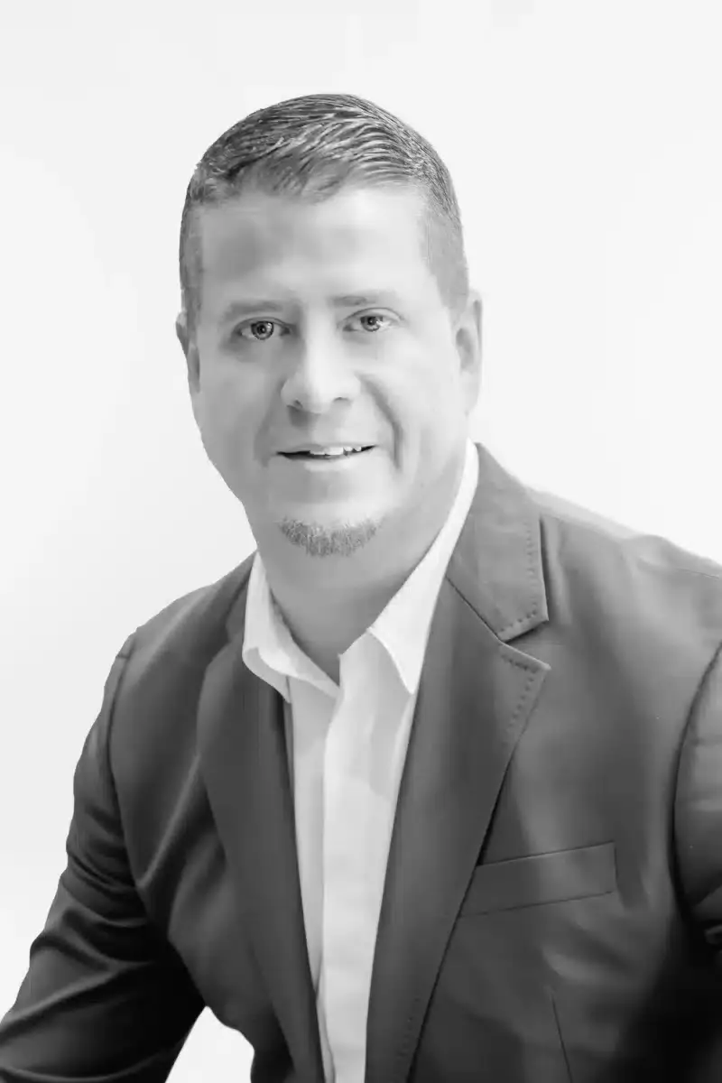 Rob Vazquez